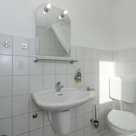 Fleck Fuer 4 Personen *